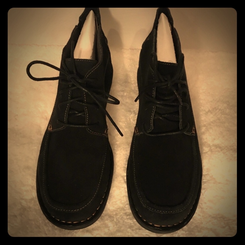 Clarks Black Suede Boot, Narrative Sillian Frey